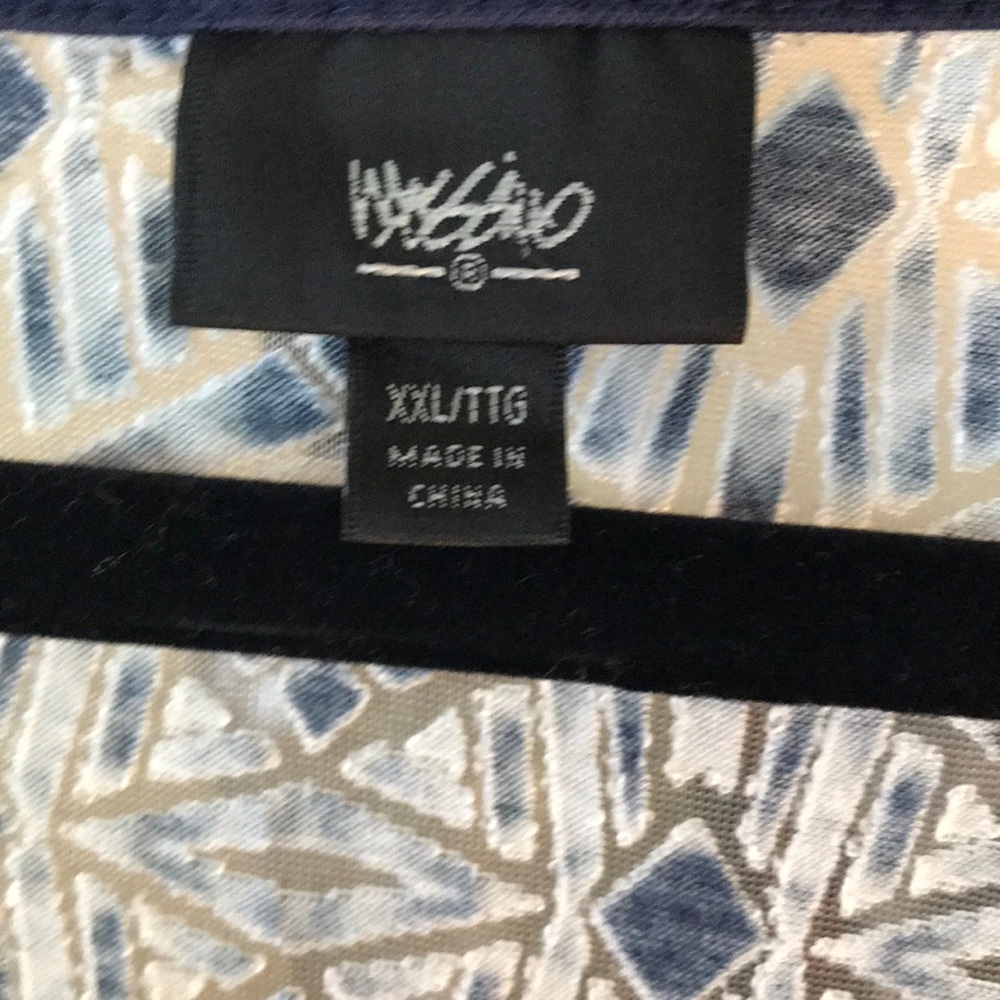 Mossimo blue pattern Tank - Picture 3 of 5